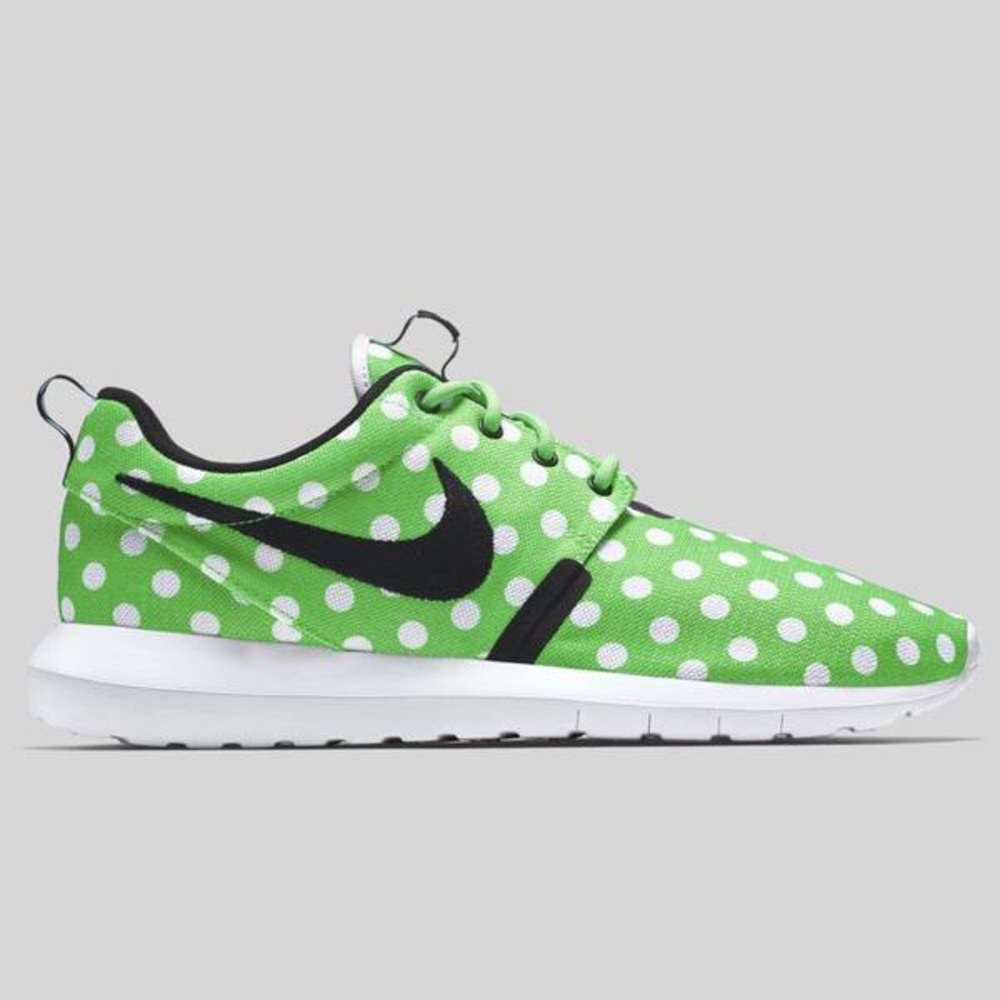 NIB Nike Roshe NM QS Sz10.5 Green Strike Polka Dot